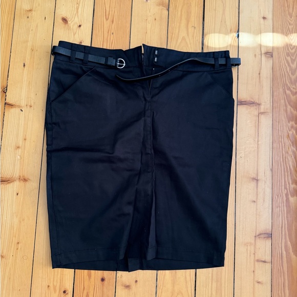 Mango Black Skirt (high Knee height) - Picture 1 of 3